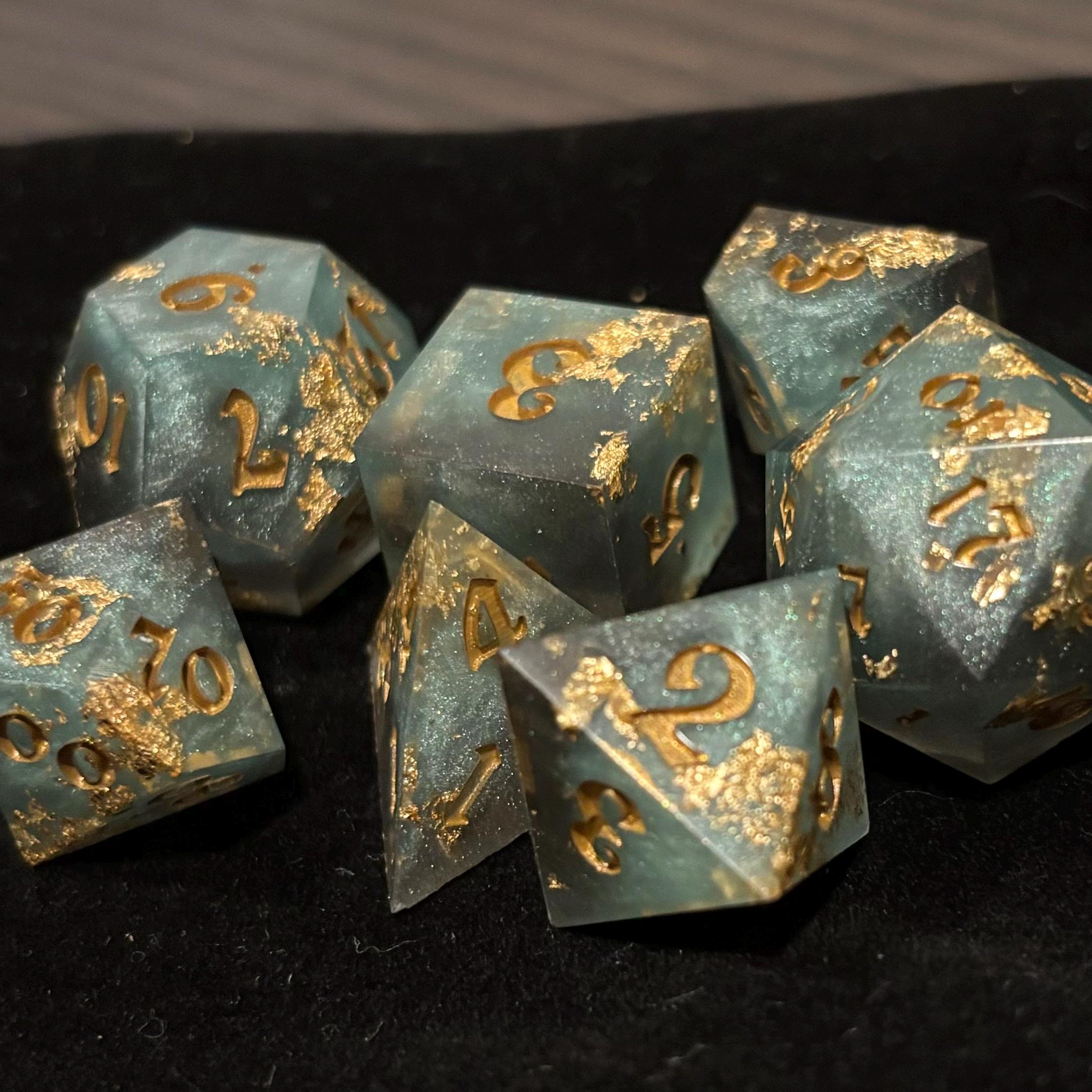 Deep Blue Treasure Foil Resin 7 Piece Dice Set DND